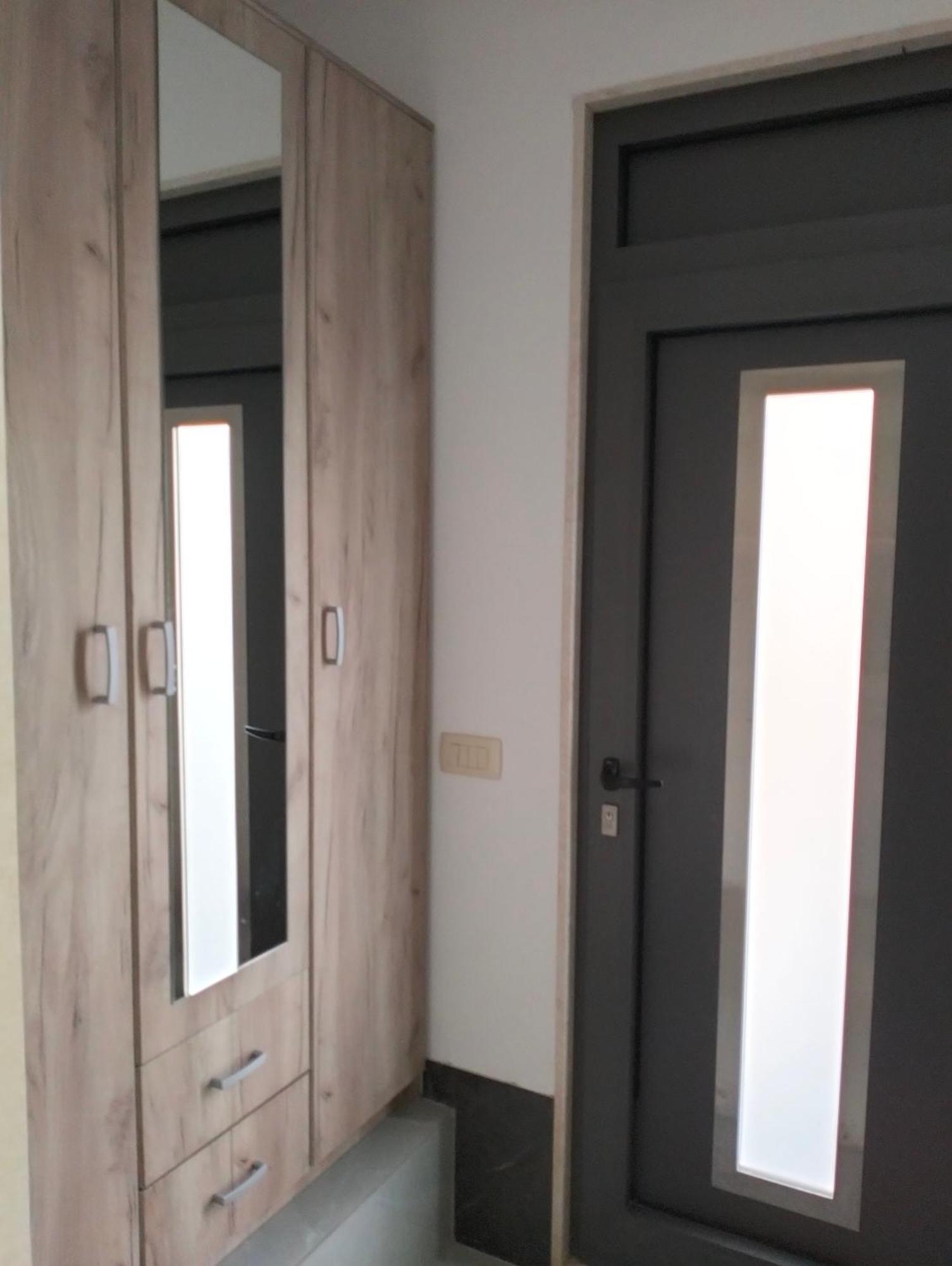 Delux Jovana Апартаменти